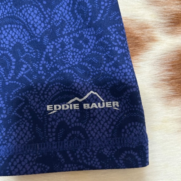 Eddie Bauer Women’s Long Sleeve Workout Top Size M Blue Paisley - Picture 2 of 7